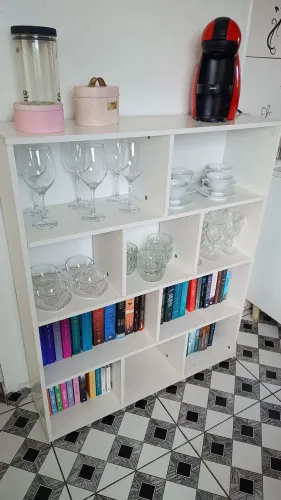 Estante branca 
