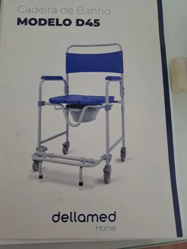 Cadeira de banho Dellamed modelo D45