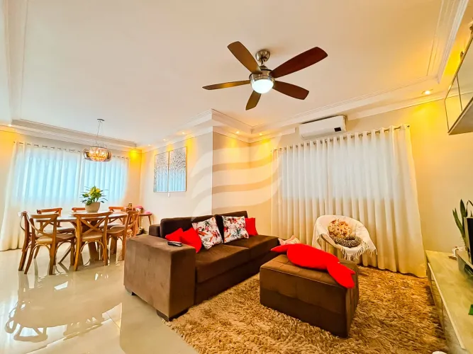Casa 03 quartos e com piscina à venda no bairro Jardim Nova Yorque, Araçatuba/SP