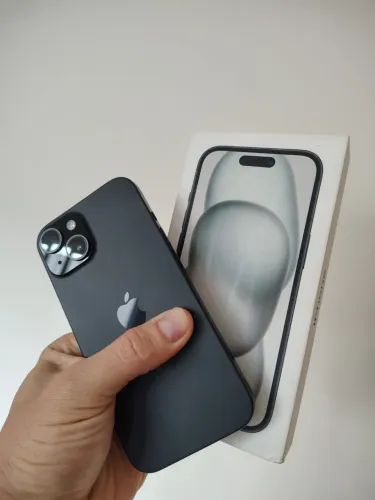 iPhone 15 128gb