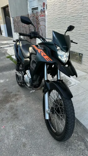 Xre 300 2019