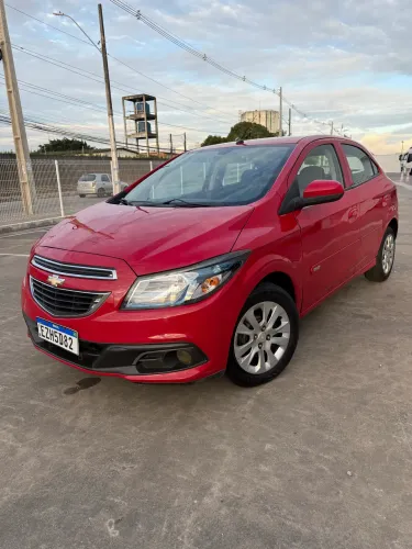Chevrolet Onix Hatch LT 1.0 8V Flex Power Mec. 4P 2013