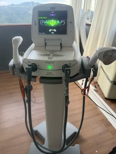 Manthus Kld Start - ultrasom de terapias combinadas - Excelente Estado - pouco utilizado 