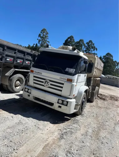 Vw 40300 ano 2000 caçamba