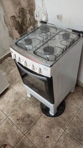 Fogão 4 bocas funcionando perfeitamente ENTREGO