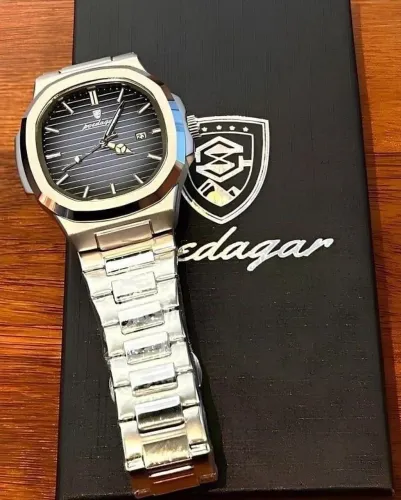 Relógio poedagar premium ?