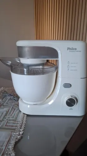 Batedeira planetária Philco
