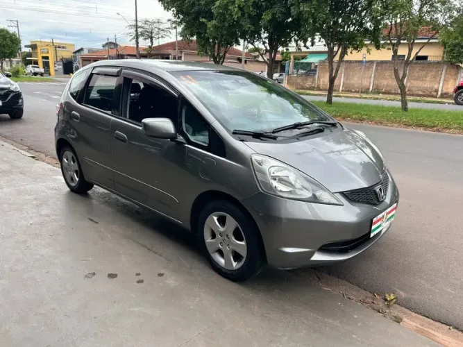 Honda Fit LX 1.4/ 1.4 Flex 8v/16v 5P Mec. 2011