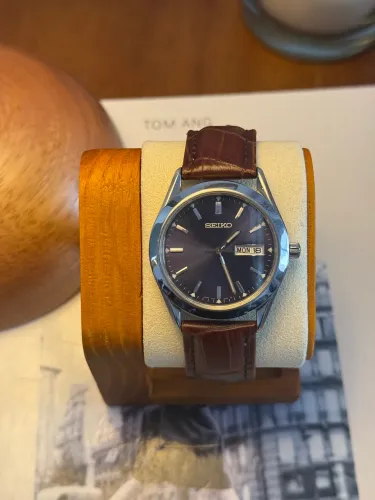 Relógio Seiko blue dial quartz