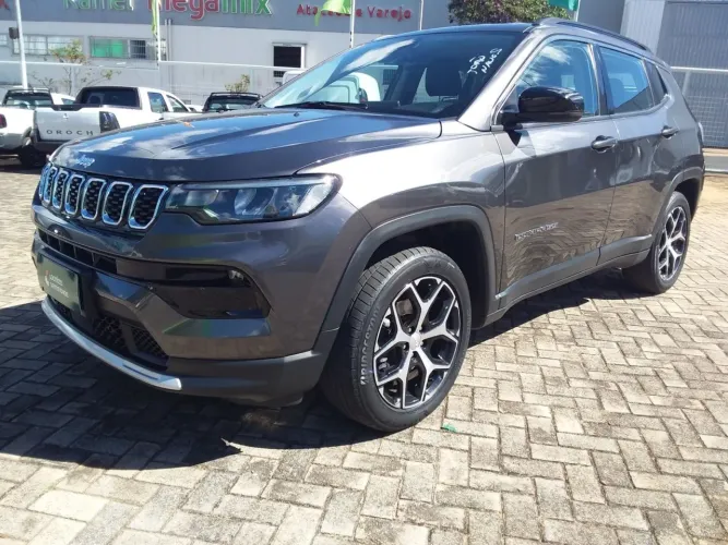 Jeep Compass Long. T270 1.3 TB 4X2 Flex AUT 2025