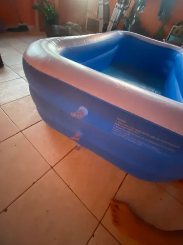 Vendo piscina inflável para crianças 