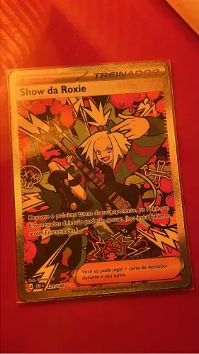 SHOW DA ROXIE (121/086) - NM ULTRA RARA