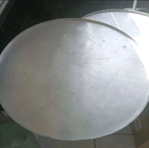 Formas para bolos e pizza