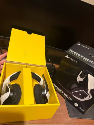 Headset Corsair Void Wireless Elite