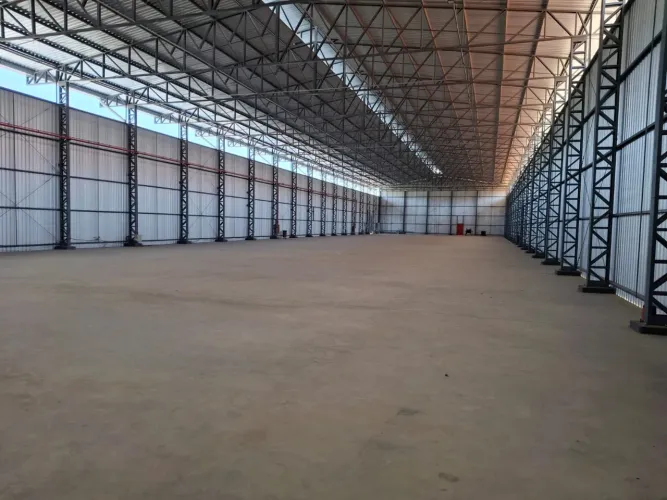 Galpão 2250m2 nível 5 subestação 1.000KVA Distrito 1