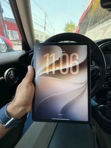 iPad 11 pro 128 gb