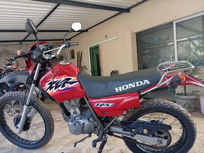 XLR 125 2002