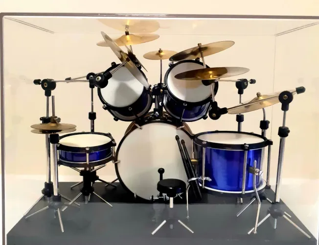 LINDA BATERIA MINIATURA 13 PEÇAS + CÚPULA
