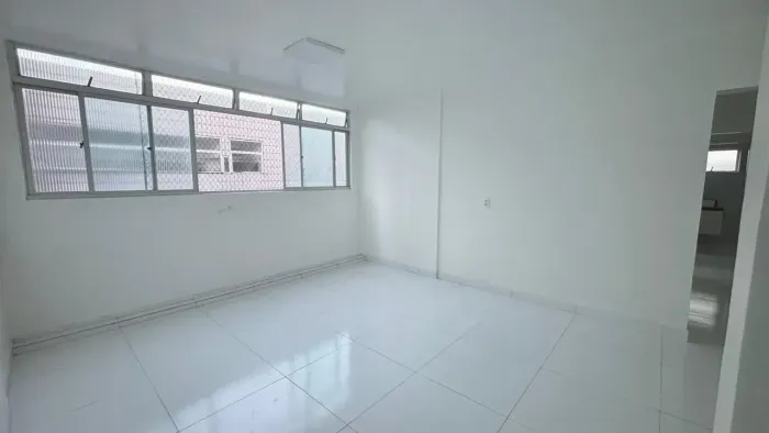 Aluga-se apartamento 135m², 3 quartos (sendo 1 suíte), na Jaqueira, Recife-PE