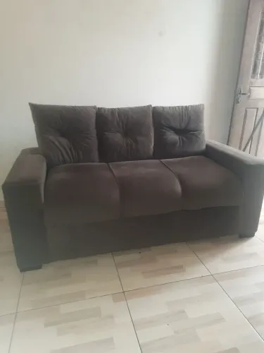 Vendo dois sofá por 800 7 meses de uso não faço a entrega
