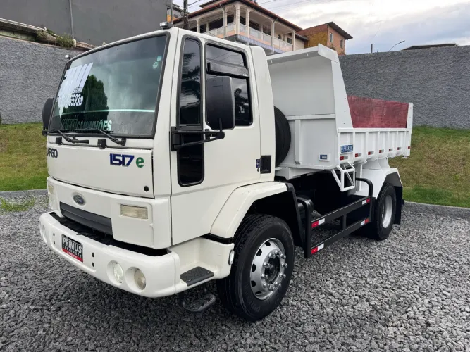 Caminhao Toco Báscula