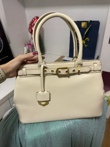 Bolsa Arezzo Victoria grande