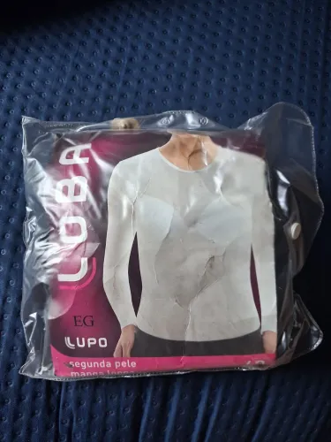 Blusa Segunda Pele _ Lupo/Loba (Preta)