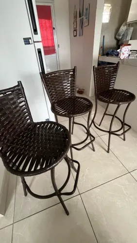 Cadeiras Banquetas