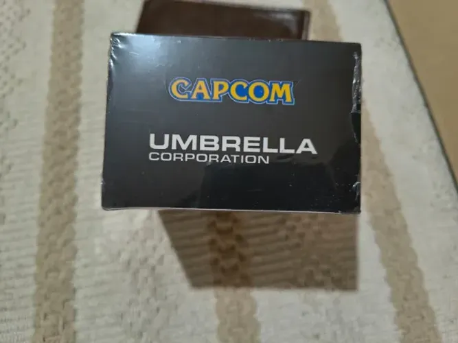 CAPCOM YOYO edição limitada UMBRELA