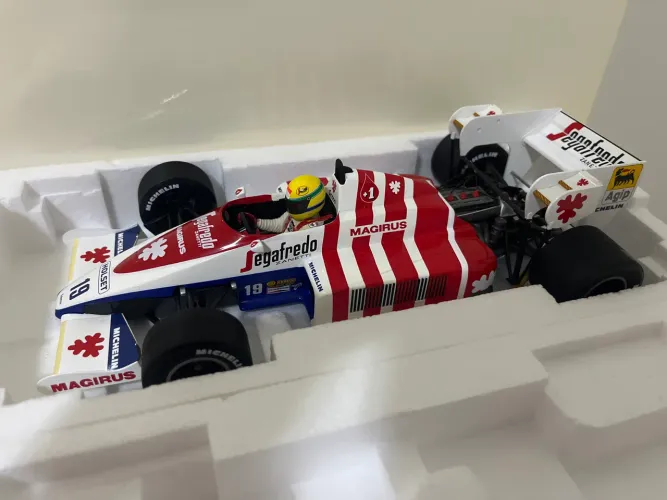 Ayrton Senna F1 Minichamps 1:18 Toleman Hart TG184 GP Portugal 1984 