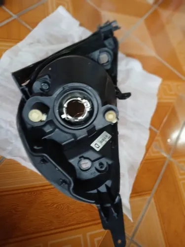 Farol com máscara negra Honda fit 2004/2005