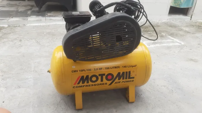 Compressor  com defeito parte mecânica 