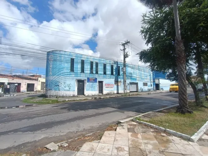 Ponto Comercial para alugar no bairro Jereissati Setor A em Maracanaú/CE