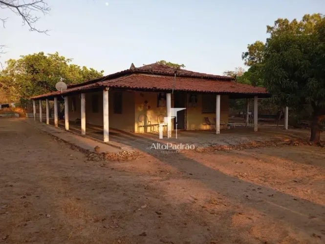 Chácara com 3 dormitórios à venda, 20 m² por R$ 180.000,00 - Jóia - Timon/MA