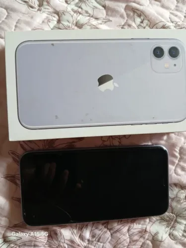 iPhone 11 , 64 GB