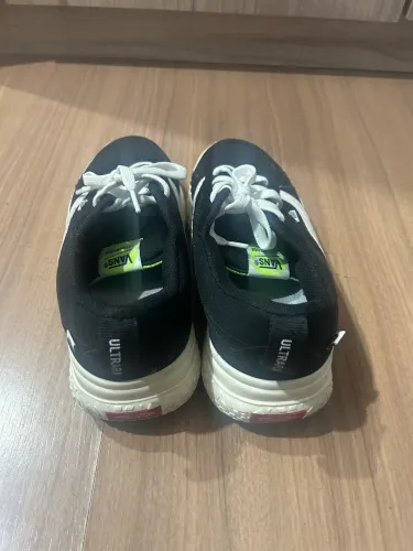 Tênis vans 