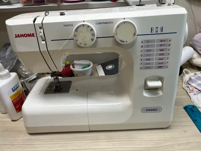 Máquina de Costura Janome 2008S