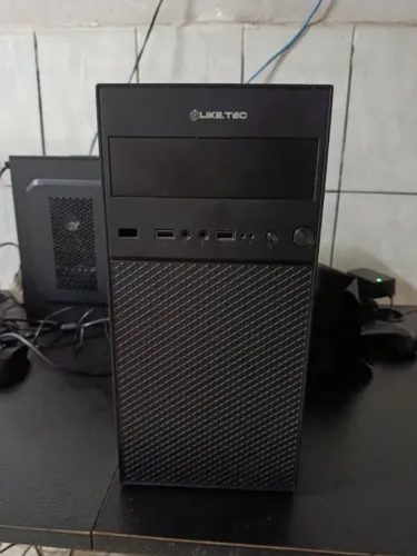 Computador para Escritorio/Estudo