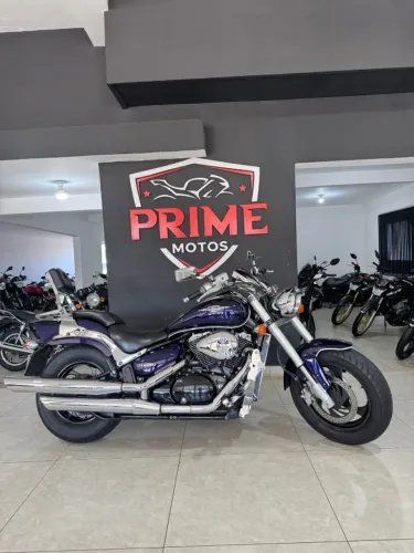 SUZUKI Boulevard M800 