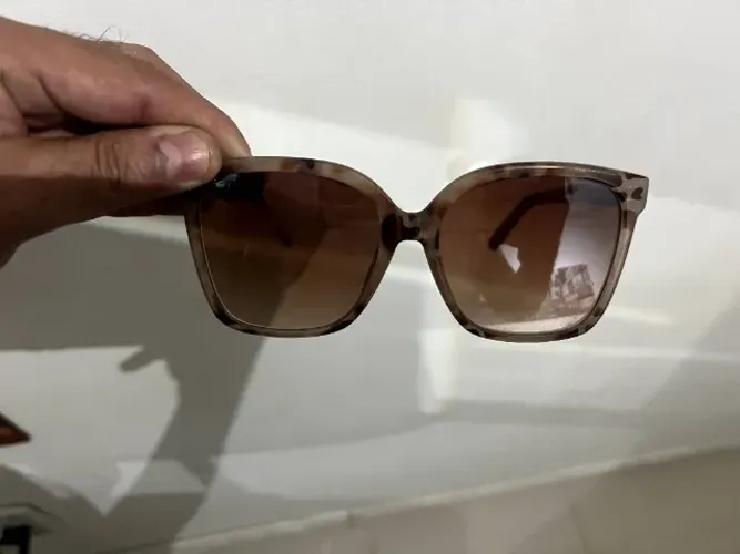 oculos de sol diff original impecavel 