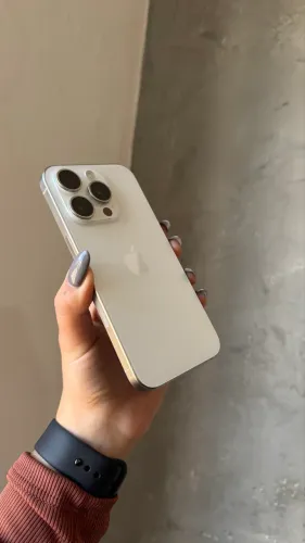 iPhone 15 Pro 128GB