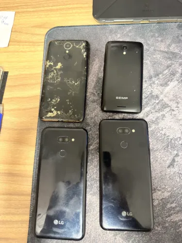 Lote de celulares 5 aparelhos