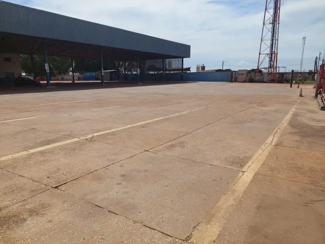 Barracão (alugo ou vendo)
