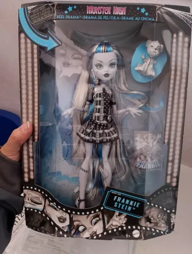 Boneca Monster High Frankie Reel drama - NOVA LACRADA