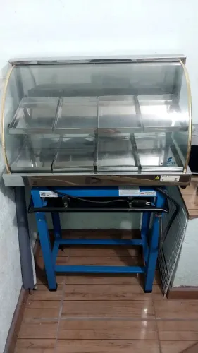 Estufa 8 bandejas grande semi novo