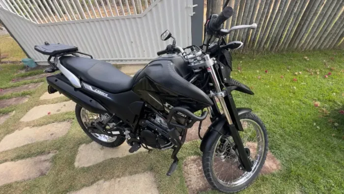 VENDO YAMARA LANDER 250 ÚNICO DONO