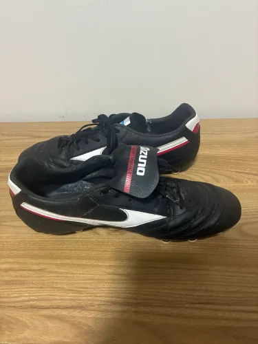Chuteira Mizuno Morelia TAM 43
