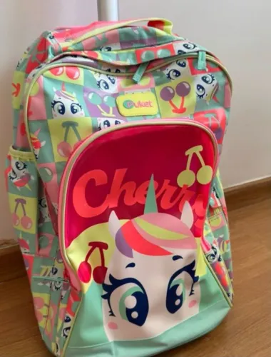 Mochila puket Unicórnio