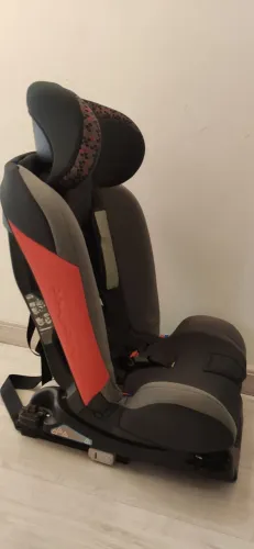 Cadeira de segurança Fisher-Price + base Isofix