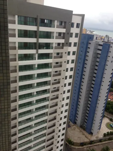 Apto com 126m², 3 suítes, Pos. Nascente, 26º andar, 2 Vagas soltas, planejados básicos